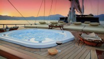 Gulet MEZCAL 2 - On Deck Jacuzzi
